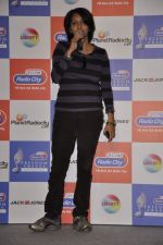 at Radiocity Freedom Awards in Canvas, Mumbai on 5th April 2013  (27).JPG